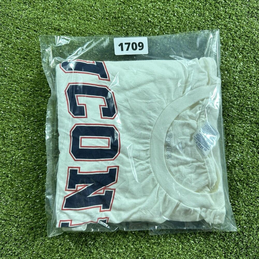 Fanatics UCONN Huskies Size 2XL Shirt NWOT - Picture 7 of 7